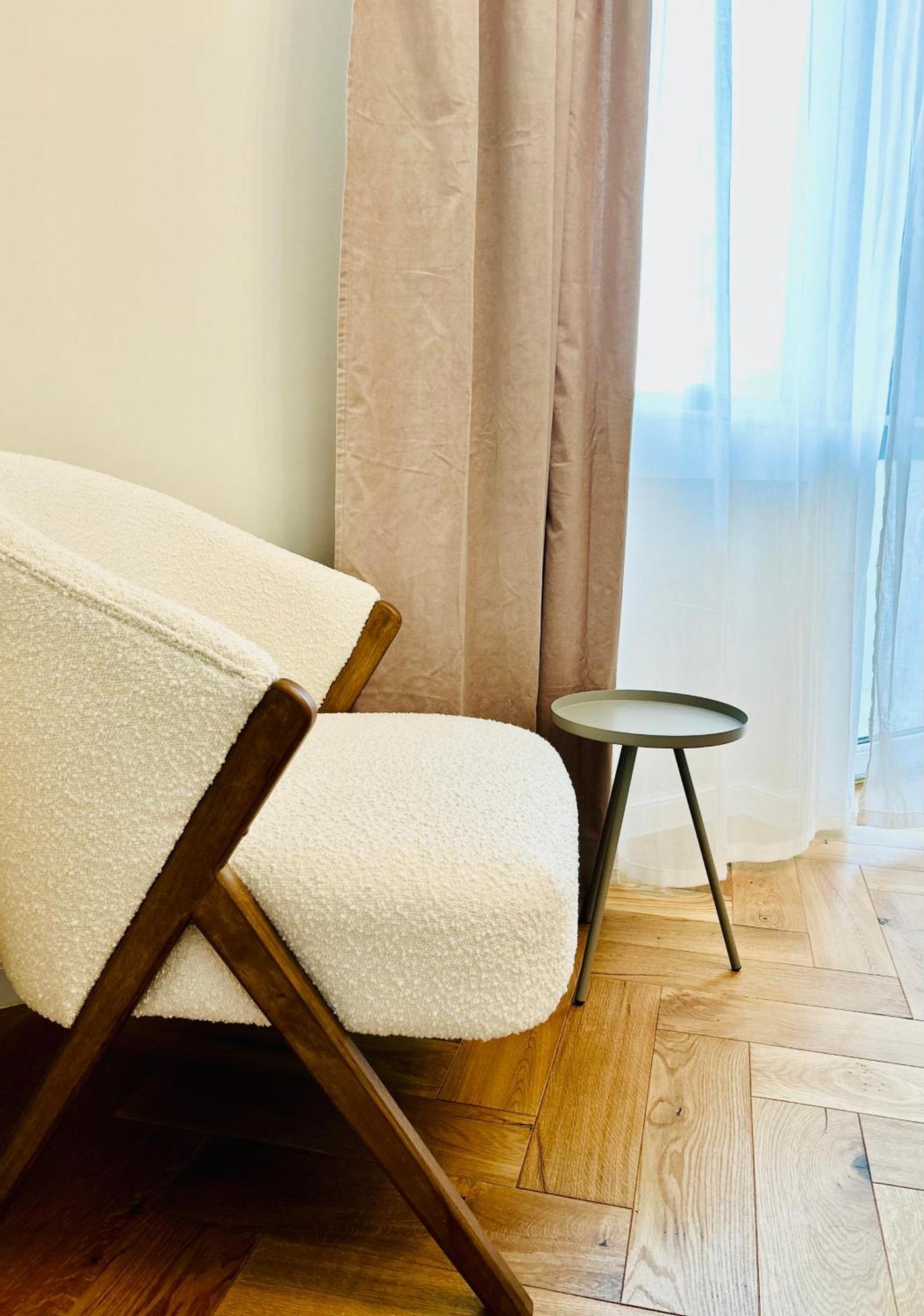 Ultracentral Lux Boutique 1Br Ap Near Subway 布加勒斯特 外观 照片